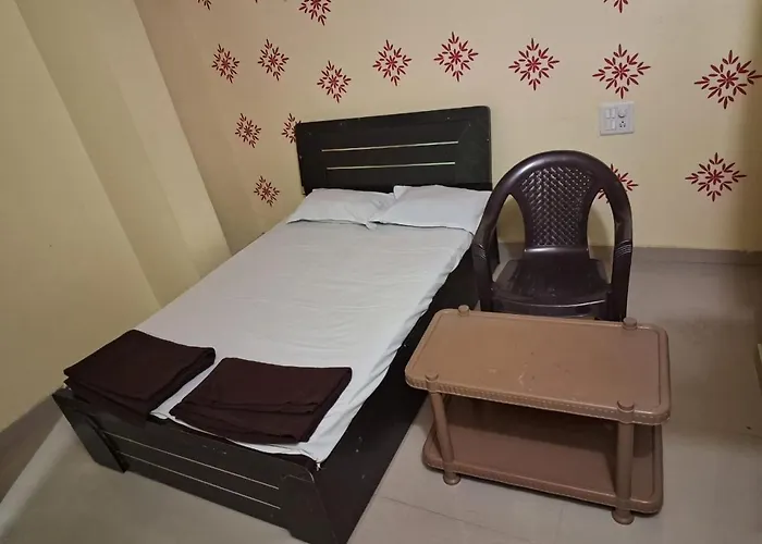 Hotel Sai Satya